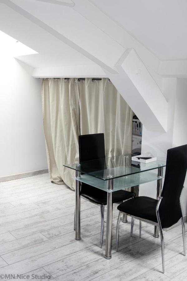 Beau Studio Nizza Esterno foto